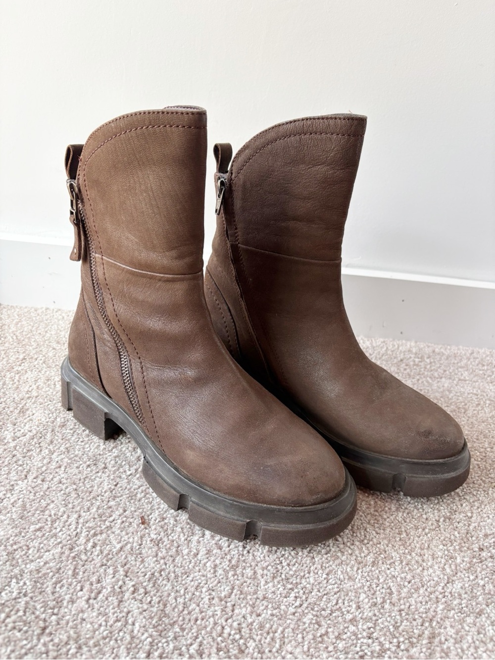 Vintage Foundry Co Juliette Brown Leather Mid Calf Round Toe Lug Sole Zip Boots